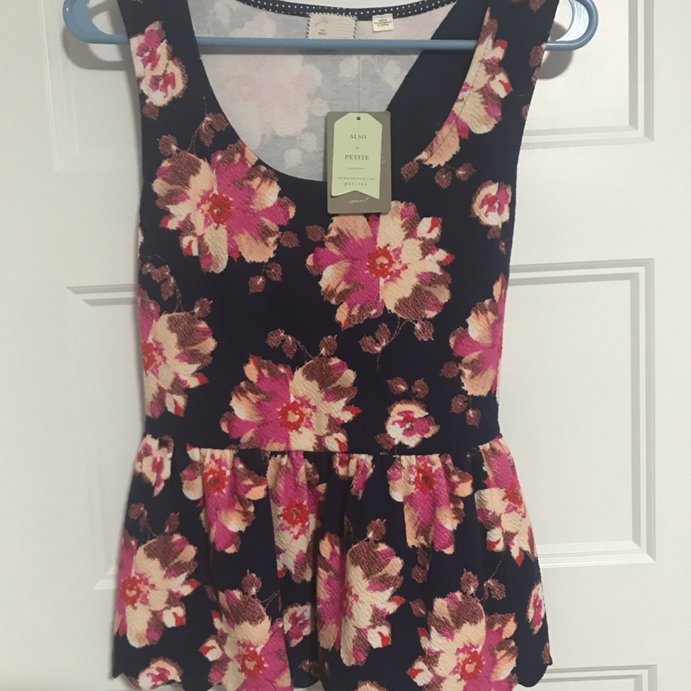 Super cute peplum top